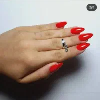 کاشت اولیه و ترمیم و لمینت ناخن و ژلیش پا|خدمات آرایشگری و زیبایی|رشت, معلم|دیوار