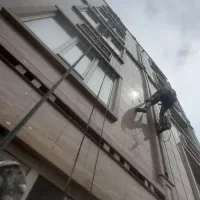 پیچ ورولپلاک نما کار در ارتفاع درزانقطاع طناب راپل|خدمات پیشه و مهارت|کرج, باغستان|دیوار