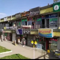 منشی خانم در پاساژ همشهری سه راه پاوان