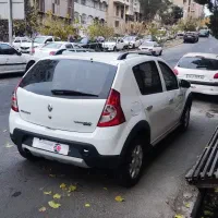 ساندرو استپ وی 1398کم کار|خودرو سواری و وانت|تهران, فلسطین (میدان انقلاب)|دیوار