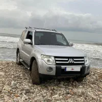 پاجرو دو درب ۲۰۱۰