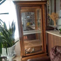 ویترین چوبی