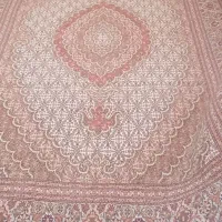 فرش دستبافت کرم رنگ ۴۰ رج