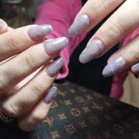 ناخن کاری|خدمات آرایشگری و زیبایی|شاهرود, |دیوار