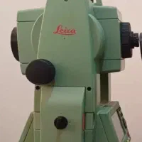 دوربین نقشه برداری لایکا ۴۰۷