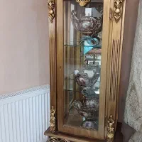 ویترین طلائی