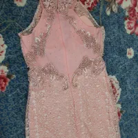 لباس مجلسی|لباس|لار, |دیوار