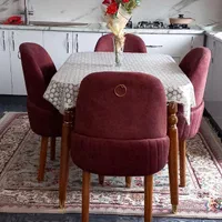 میز غذاخوری ۴ نفره