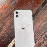 آیفون 11 سفید 128 گیگ