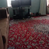 دستگاه دیجیتال و تلوزیون ومیز