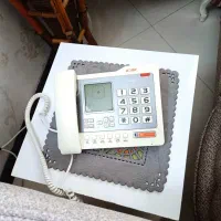 تلفن سفید و زیبا کاملا سالم سالم بخونید آگهی رو