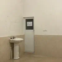 اجاره مغازه ۲۵ متری در استادان با سرویس بهداشتی|اجارهٔ مغازه و غرفه|ماکو, |دیوار