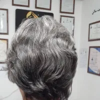 مشتری درسالن زیبایی و آموزشگاه