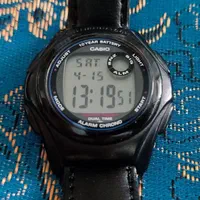 ساعت مچی Casio اصل ژاپن - باتری و بند نو -سالم