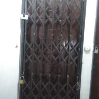 یک نفر همخونه