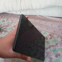 تبلت بسیار تمیز|تبلت|شباب, |دیوار