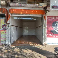 اجاره مغازه 25 متری در بلوار سیبویه شاهزاده‌ قاسم|اجارهٔ مغازه و غرفه|شیراز, لب آب|دیوار