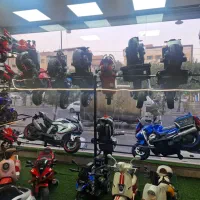 موتور برقی//برای موتور سواری کودکان در خانه،