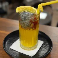 باریستا خانم و اقا