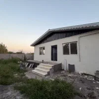 ویلایی-نوساز-با-حیاطی-بزرگ-و-باصفا