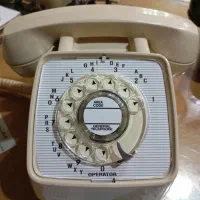 تلفن قدیمی.