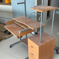 میز کامپیوتر