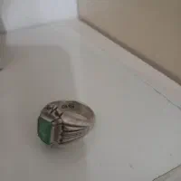 انگشتر نقره زمرد