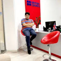 خصوصی آیلتس و انگلیسی پیشرفته دکتر وحید طائب نیا