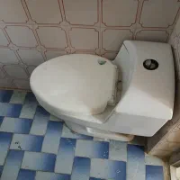 توالت فرنگی کارکرده