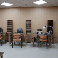اجاره اتاق میز ناخن مژه تاتو میکاپ شینیون|خدمات آرایشگری و زیبایی|اراک, |دیوار