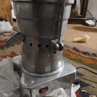 ابمیوه گیری صنعتی|آبمیوه‌گیر و آب‌مرکبات‌گیر|اصفهان, کوی امیریه|دیوار