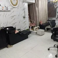 اجاره صندلی آرایشگاه زنانه|استخدام درمانی، زیبایی، بهداشتی|تهران, نظام‌آباد|دیوار