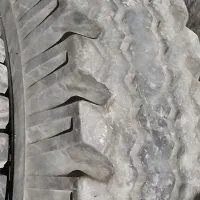 ۳۰ عدد لاستیک ۱۲/۲۴ نخی در حد ۴۰یا۵۰یا۶۰ درصد|قطعات یدکی و لوازم جانبی|شیراز, شهرک صنعتی شیراز|دیوار