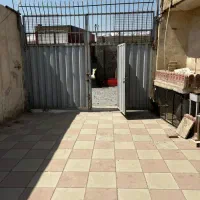 ۳۰۰ متر سالن سوله فروشی باغستان