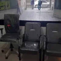 صندلی اداری و مهمان