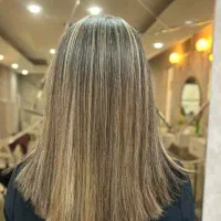 انجام خدمات کراتین. پروتیین . رنگ وانواع لایت|خدمات آرایشگری و زیبایی|شیراز, معالی‌آباد|دیوار