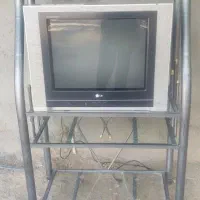 تلویزیون و زیر تلویزیونی