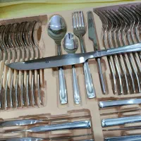 سرویس قاشق چنگال ۲۴ نفره