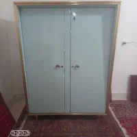 کمد قدیمی اهنی