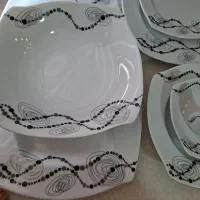 سرویس چینی۱۸نفره|ظروف سرو و پذیرایی|خرمآباد, |دیوار