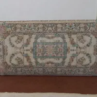 پشتی ریز نقش و برجسته
