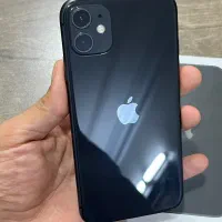 ایفون ۱۱ ۱۲۸گیگ lla