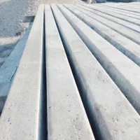 پایه بتنی . فنس . نصب پایه . فنس کشی