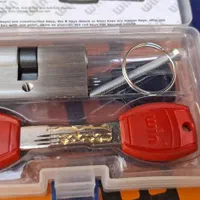 کلیدسازی قفل درب ضد سرقت کلید سازی و تعمیرات|مصالح و تجهیزات ساختمان|شاهین‌شهر, |دیوار