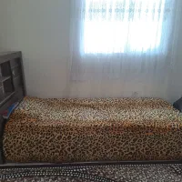 تخت تک نفره+ میز ارایش+کتابخانه+ کمد دودر|تخت و سرویس خواب|پرند, فاز ۵|دیوار