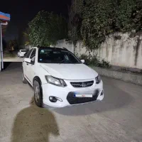 کوییک R مدل ۴۰۱ ، بی رنگ و کم کارکرد