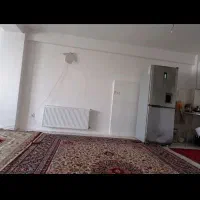 همخانه دختر دانشجو