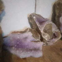 سنگ آمیتیست طبیعی اصل|جواهرات|گندمان, |دیوار