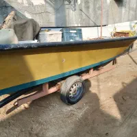 قایق با موتور