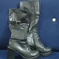 پوتین سایز ۴۰